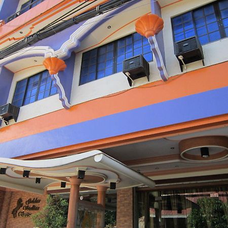 Golden Stallion Suites Καγκαγιάν Ντε Όρο Εξωτερικό φωτογραφία