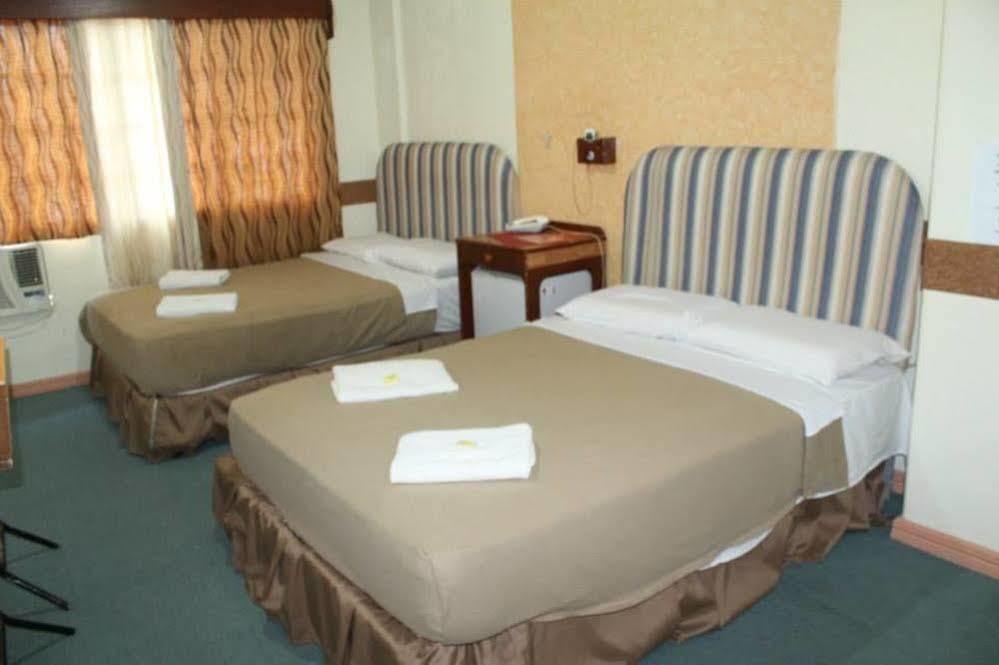 Golden Stallion Suites Καγκαγιάν Ντε Όρο Εξωτερικό φωτογραφία